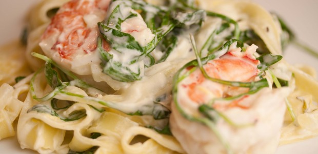 Zitrus-Tagliatelle mit Garnelen