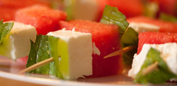 Claudias Melonen-Schafskäse-Minze Spieße